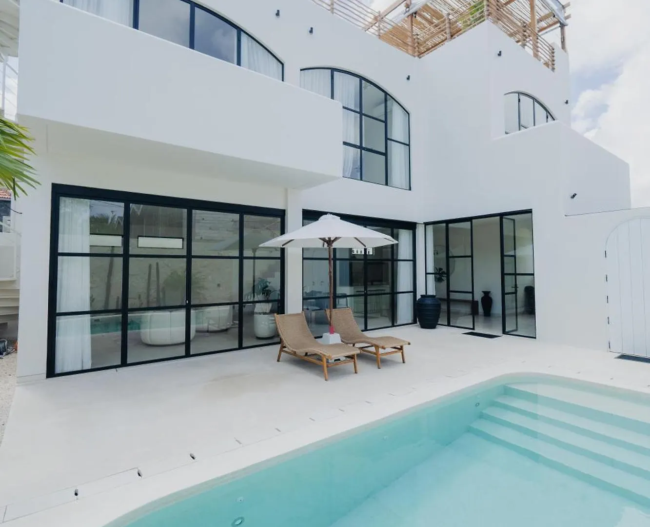 Casa Vay - Luxury Home 3 Bedrooms With Rooftop Pecatu  0*, Pecatu (Bali) Indonesia