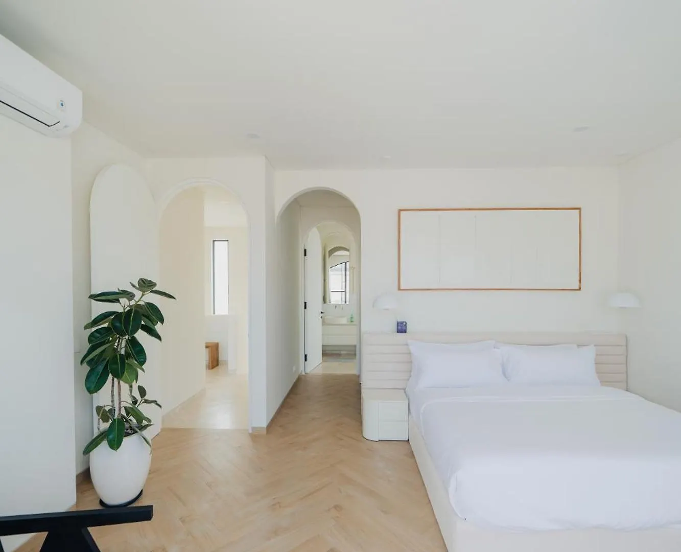 Villa Casa Vay - Luxury Home 3 Bedrooms With Rooftop Pecatu  Indonesia